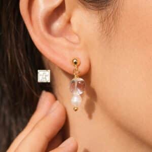 Claire quartz earrings, gold plated